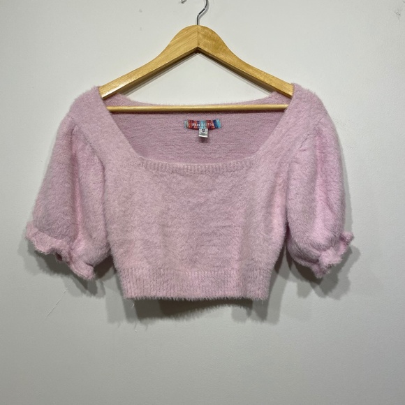 Urban Outfitters Pink Square Neck Fuzzy Cropped Barbiecore Preppy Sweater Top - Picture 1 of 3